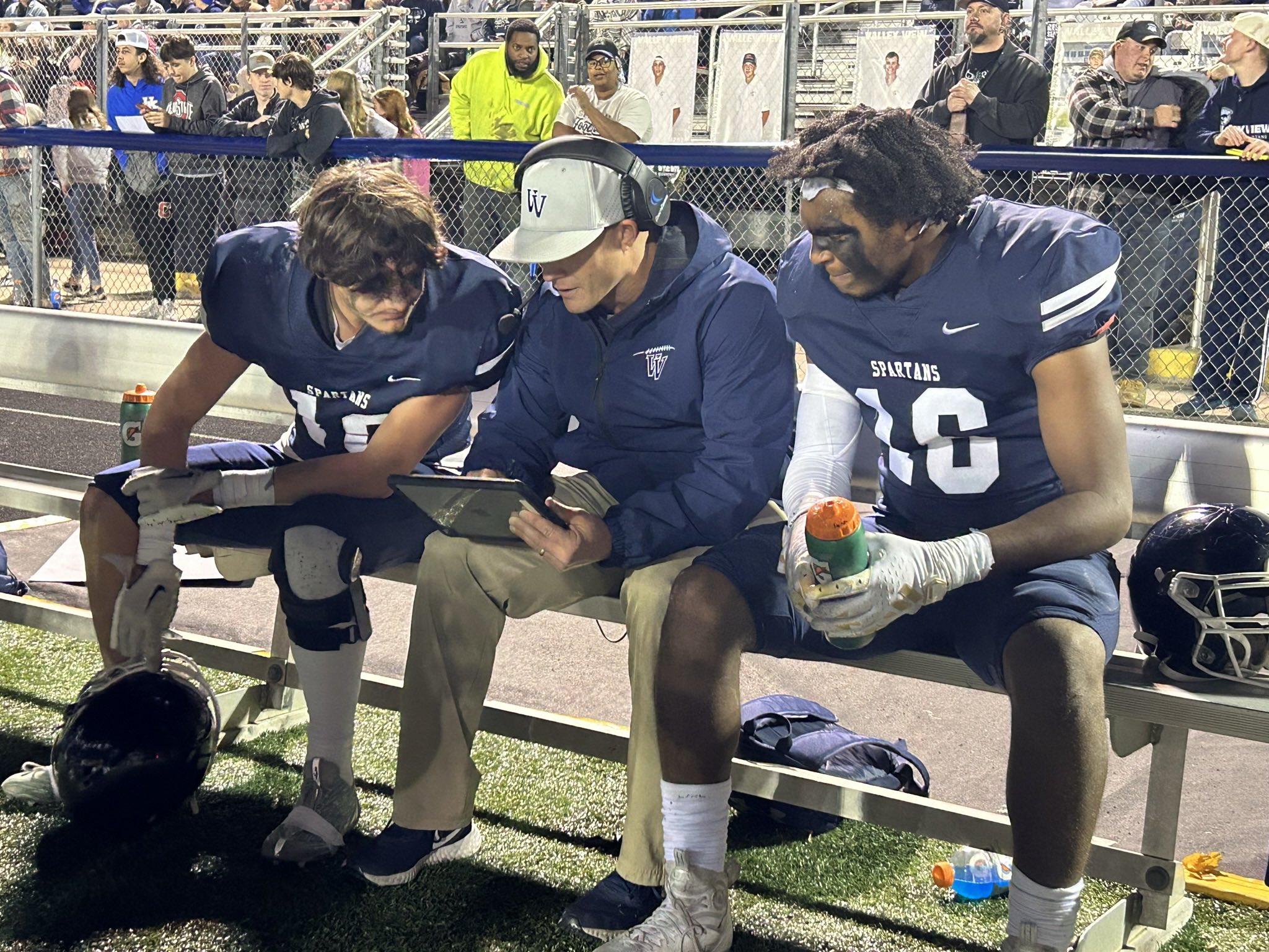 3 Reasons Coaches Are Switching To GameStrat for Sideline Replay in 2024